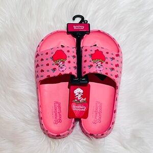 Strawberry Shortcake Sandles